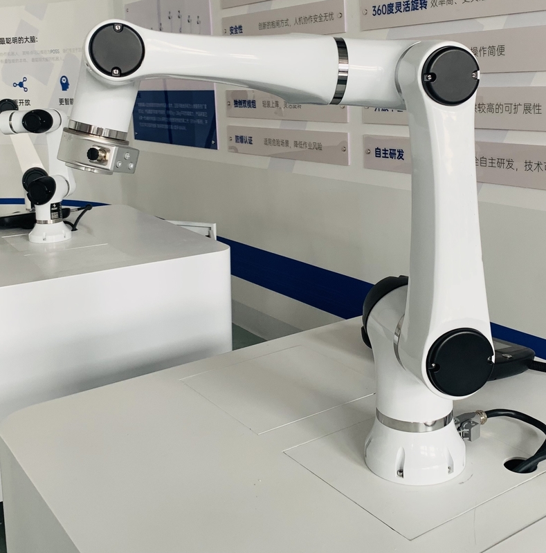 Cobot 6-osiowe współpracujące ramię robota Automatyczne pobieranie i umieszczanie Wkręcanie Spawanie Montaż