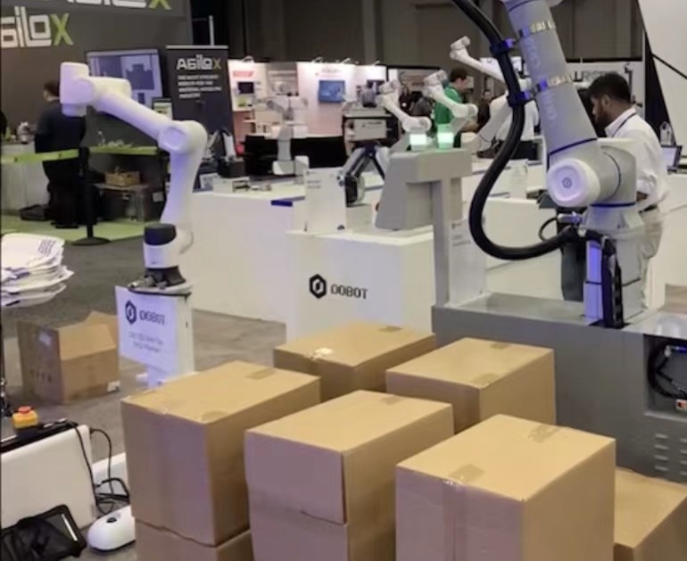Ramię robota Fanuc Diy 10kg współpracujący zrobotyzowany system układania w stosy do warsztatu spożywczego