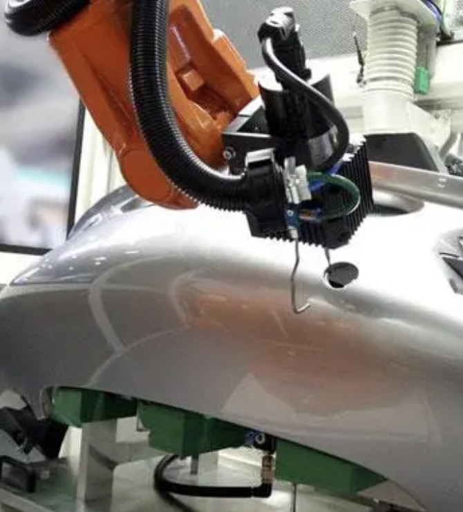 6 Axis Robot Software Stos narzędzi, które mogą szybko poradzić sobie z nierównym wiszącym lakierem