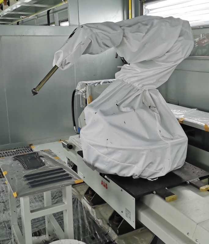 ABB Robot Cover Odzież ochronna Ognioodporna w warsztacie lakierniczym fabryki samochodów