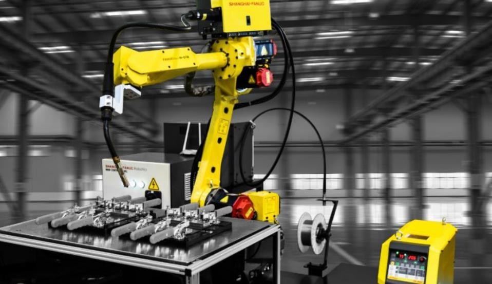 Małe ramię robota Fanuc 6 osi Fanuc LR MATE 200iD/7H Obciążenie 7KG Przedłużenie ramienia 717mm