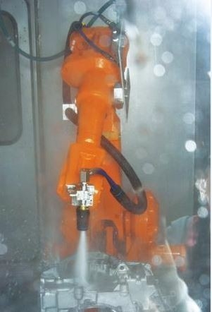 Wodoodporne osłony ochronne robota Odporne na korozję przekładni do czyszczenia warsztatu