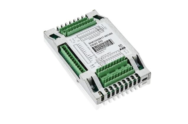 Płyta Dsqc 652 Abb 3HAC025917-001 Napięcie znamionowe 100-240 VAC