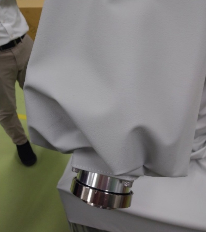 Roboty do cięcia Robot wodoodporny pokrywa Biały / Żółty / Niebieski / Czerwony garnitur ochronny Zamknięcie