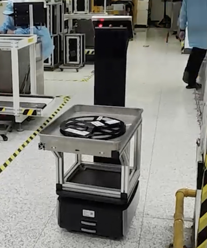 Prędkość 1,2 m/s Autonomiczny robot mobilny z akumulatorem 16AH 3-4H Czas ładowania Port HDMI